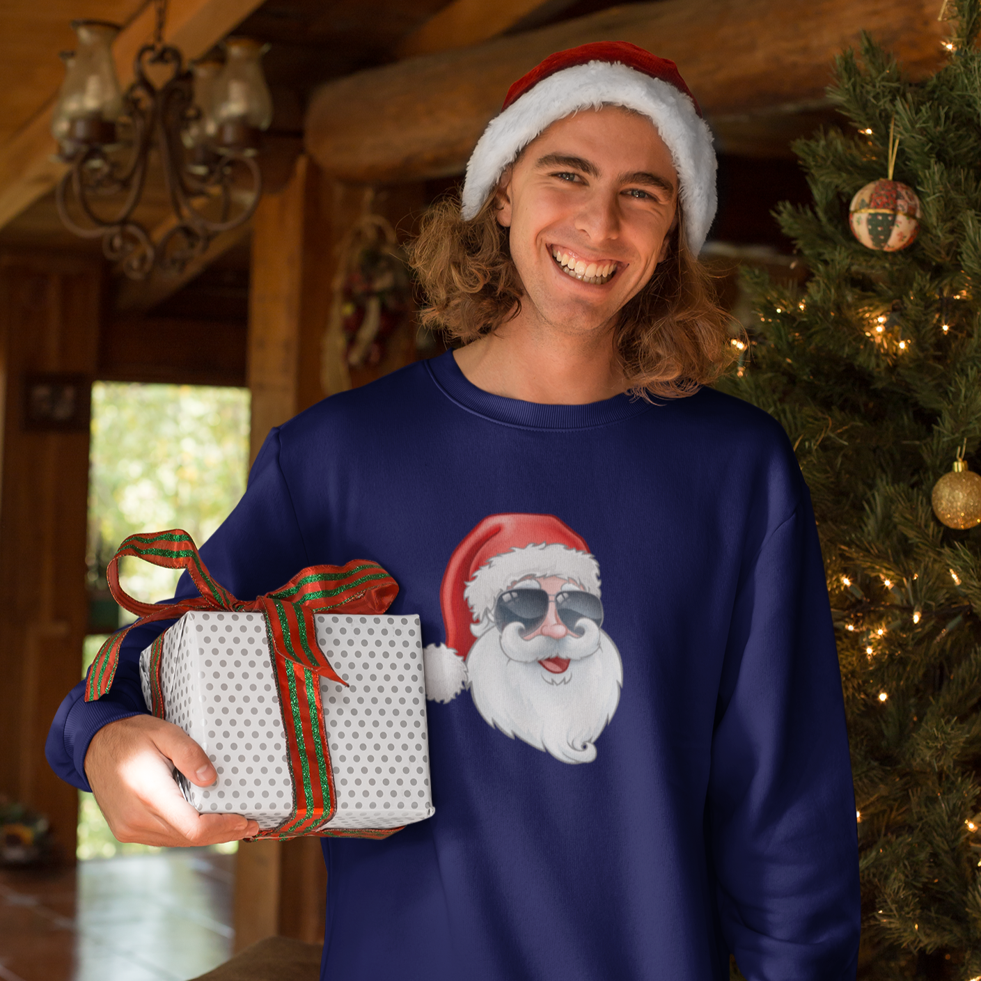 Pink Retro Santa Shirt, Christmas Sweatshirt, Women Christmas Santa Shirts, Cute Vintage Santa Shirt, Classic Christmas Shirt, Christmas