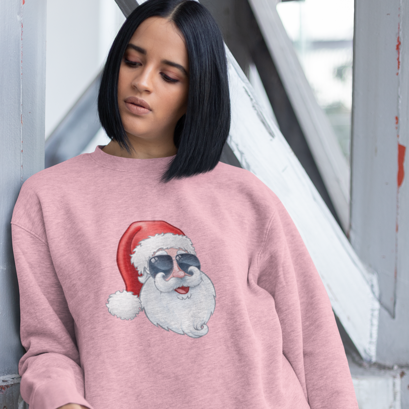 Pink Retro Santa Shirt, Christmas Sweatshirt, Women Christmas Santa Shirts, Cute Vintage Santa Shirt, Classic Christmas Shirt, Christmas
