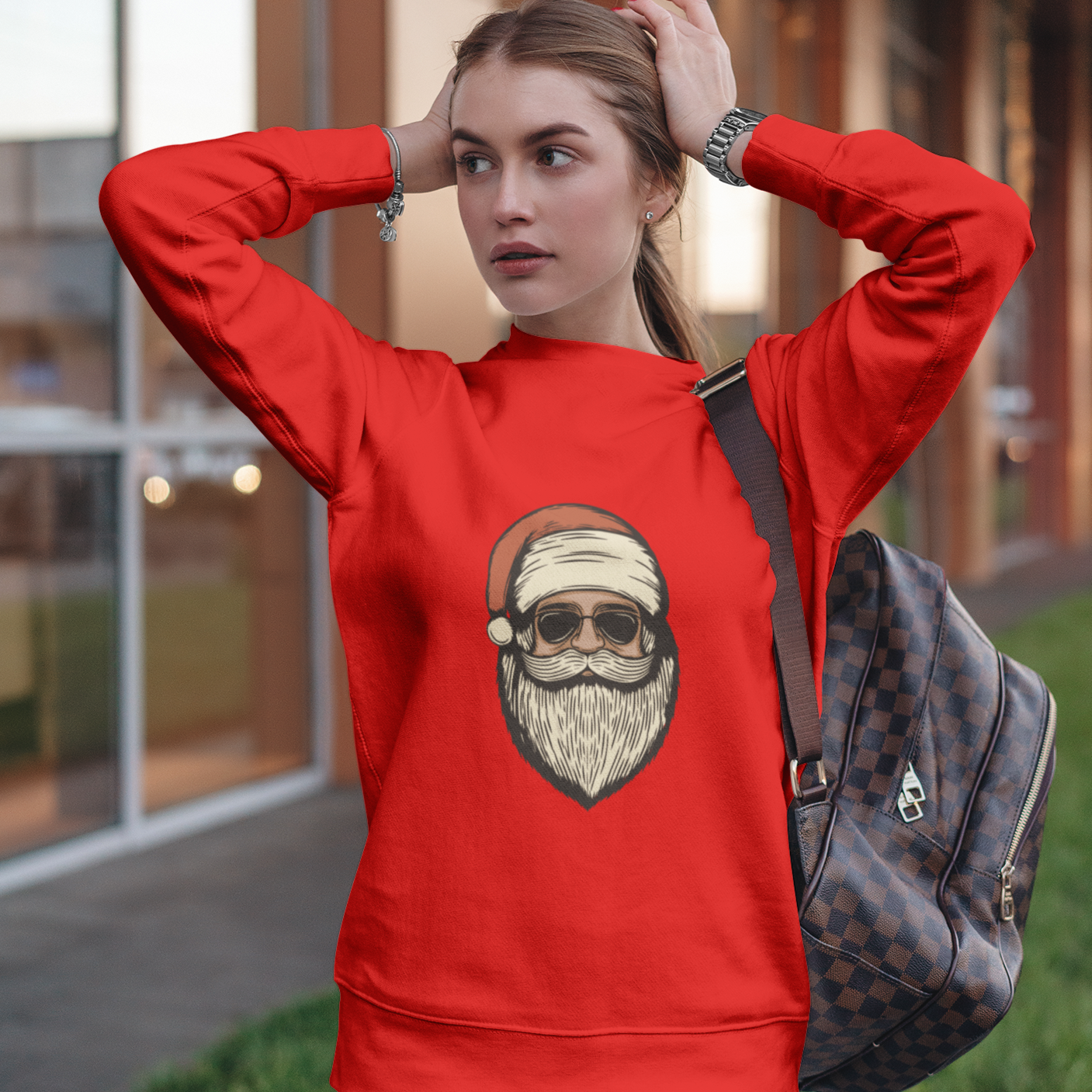 Red Retro Santa Shirt, Christmas Sweatshirt, Women Christmas Santa Shirts, Cute Vintage Santa Shirt, Classic Christmas Shirt, Christmas