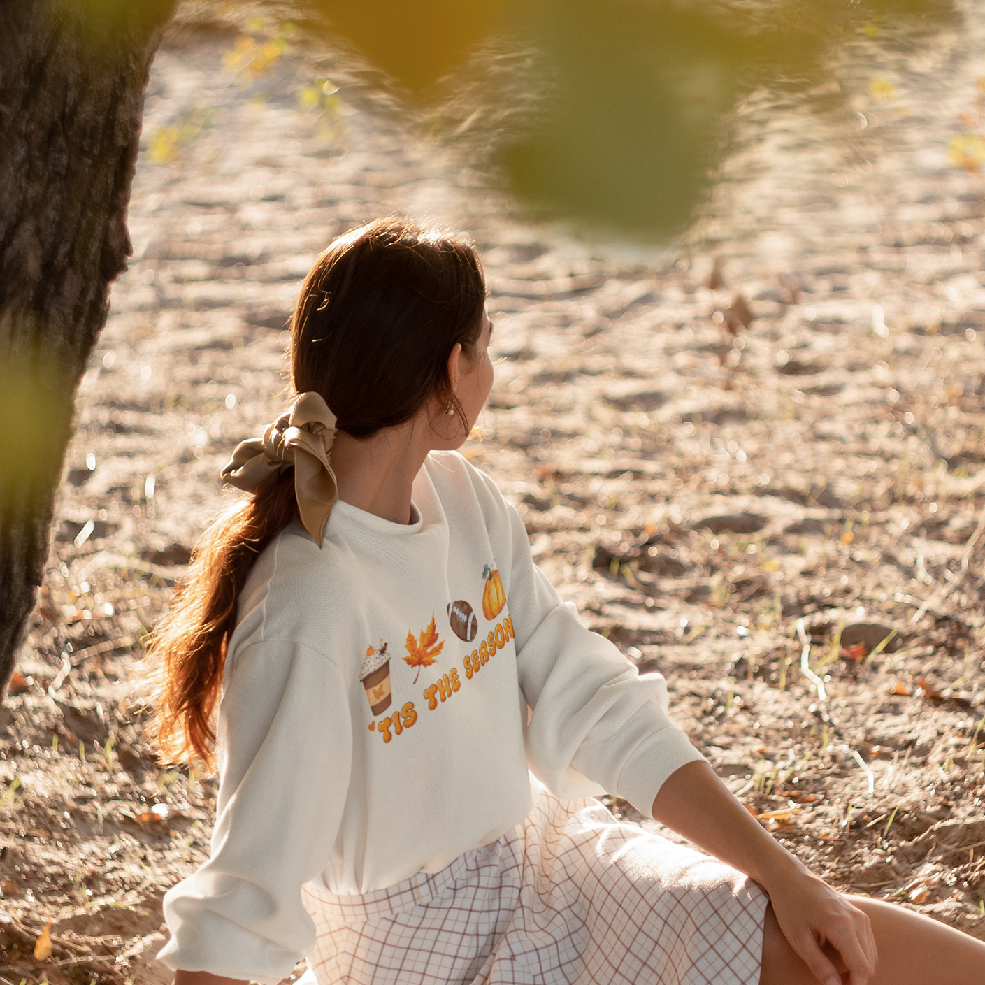 Tis The Season, Fall Sweatshirt for Women, Halloween Sweatshirt, Fall Clothing Shirt, Fall Crewneck Sweatshirts, Pumpkin Shirt, Thanksgiving Sweater, Autumn