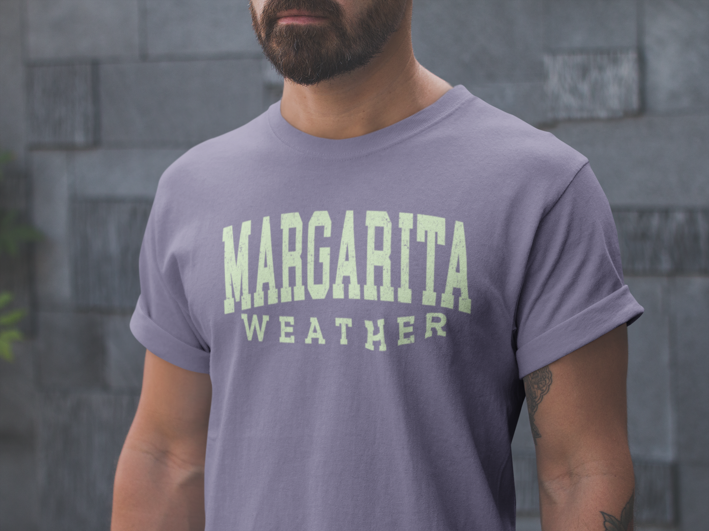 Vintage Margarita Weather Tee, Retro Summer T-shirt for Cocktail Lovers, Margarita Weather T-shirt, Vintage Style Graphic Tee for Beach Days