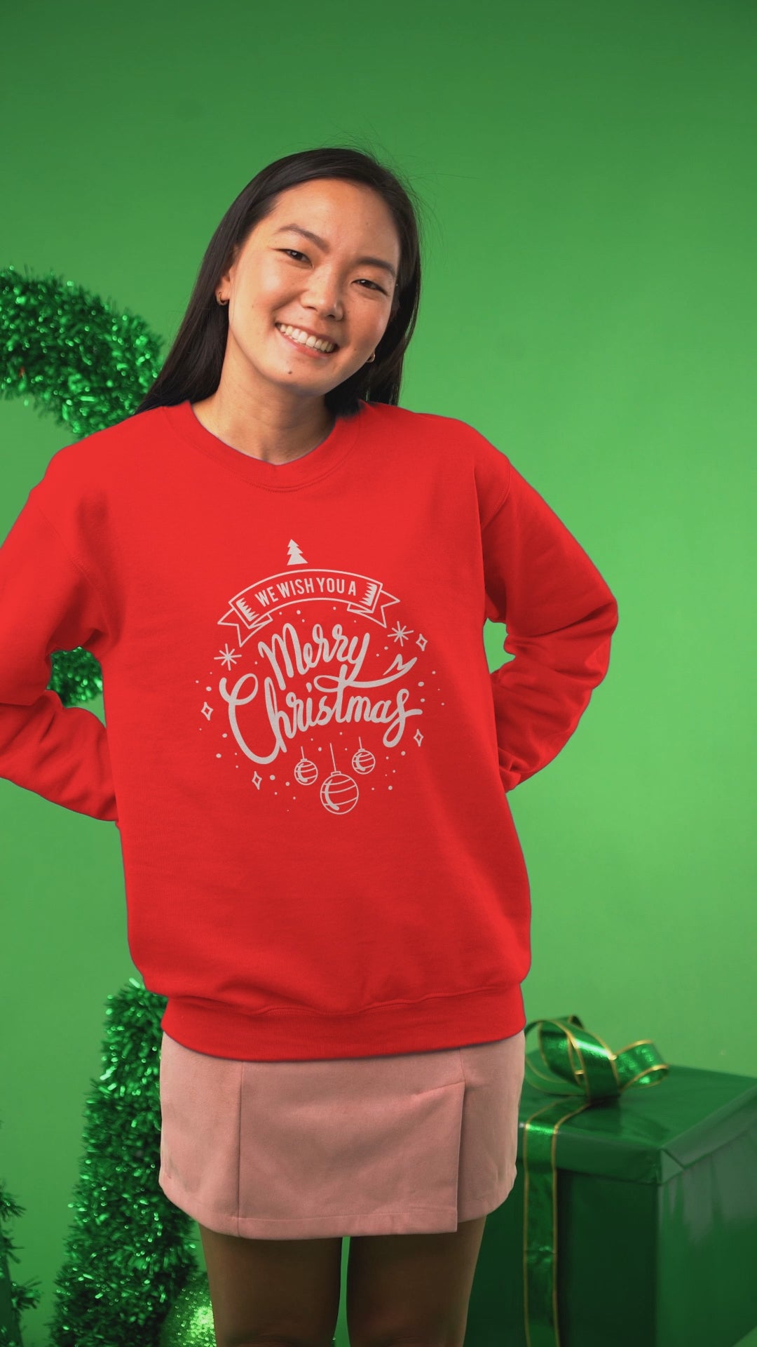 Red Christmas Sweatshirt,Merry Christmas Sweatshirt,Christmas T-shirt,Christmas Family Sweatshirt,Christmas Gift,Holiday Gift,Leopard Shirt